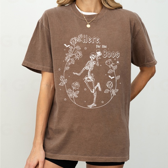 🚨 SALE 🚨 Comfort Colors Here For the Boos Halloween Graphic Tee - Picture 4 of 10